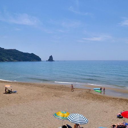 Studio Apartments Maria With Pool And Amazing View - Agios Gordios Beach Exterior photo